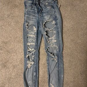 American Eagle Outfitters Light Blue Distressed Skinny Jeans